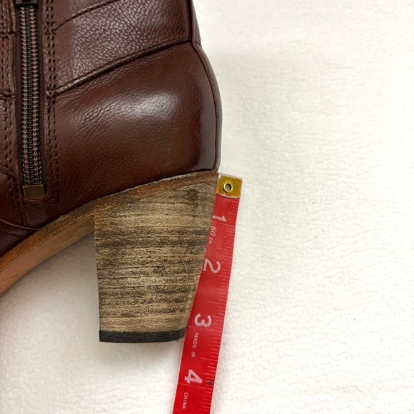 Johnston & Murphy Brown Leather Crafted Zip Block Wood Heel Ankle Bootie Size 10 - Picture 13 of 14